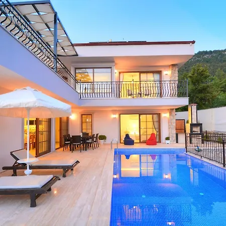 Villa Manzara 3 *